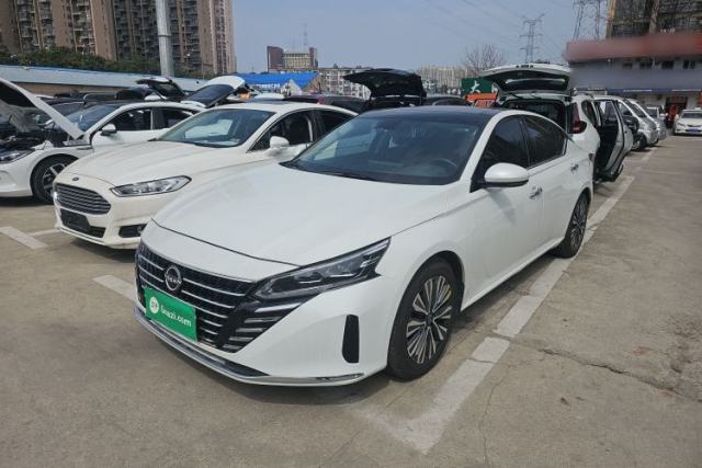 Ojetý Nissan Teana 2022 2.0L XL-TLS Enjoyment Edition