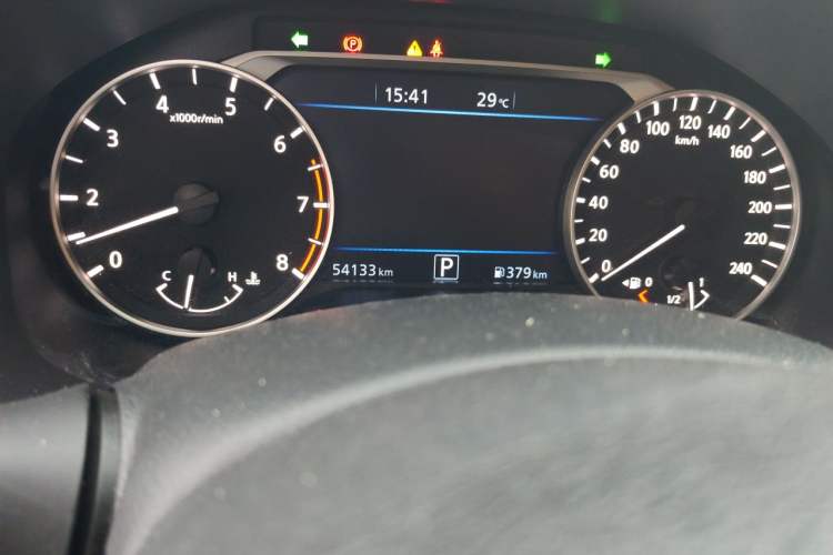 Used Nissan Teana 2022 2.0L XL-TLS Enjoyment Edition Odometer Close Up