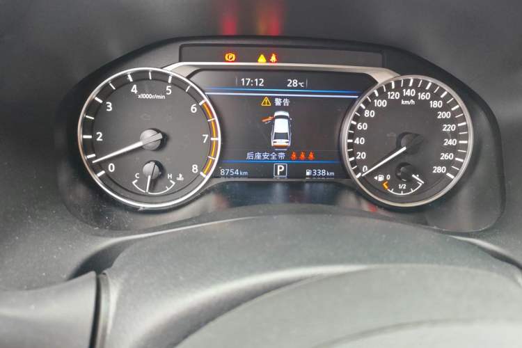 Used Nissan Teana 2022 2.0T XL Enjoyment Edition Odometer Close Up