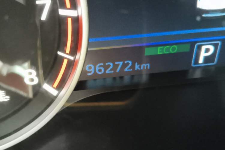 Used Nissan Teana 2022 2.0L XL-Upr Enjoyment Edition Odometer Close Up