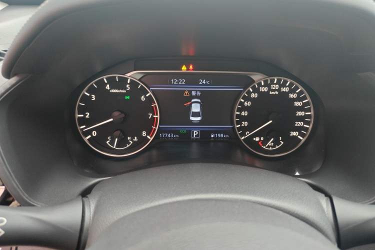Used Nissan Teana 2022 2.0L XL-Upr Enjoyment Edition Odometer Close Up