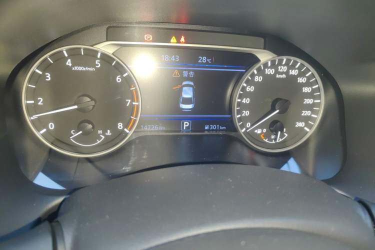 Used Nissan Teana 2022 2.0L XL-TLS Enjoyment Edition Odometer Close Up