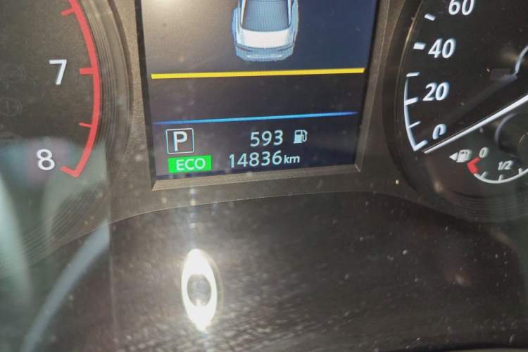 Used Nissan Teana 2022 2.0L XL-Upr Enjoyment Edition Odometer Close Up