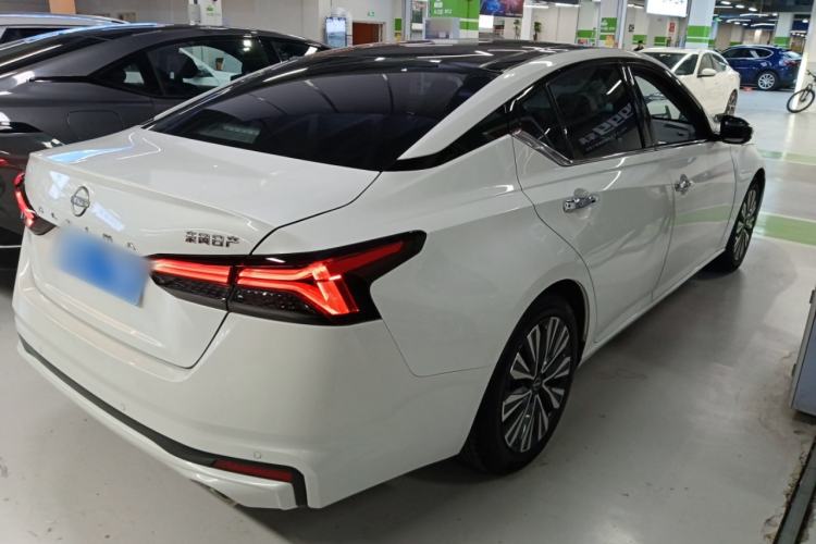 Used Nissan Teana 2022 2.0L XL-TLS Enjoyment Edition Rear Right 45 Deg