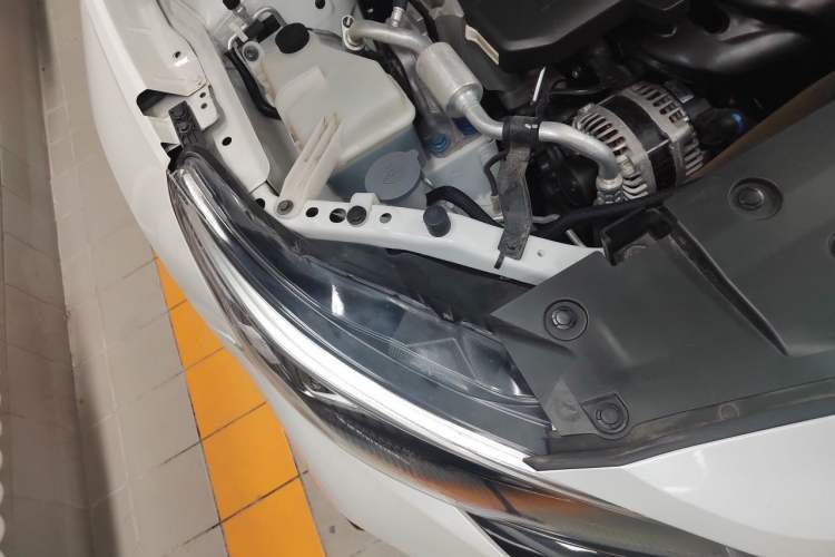 Used Nissan Teana 2022 2.0L XL-Upr Enjoyment Edition Right Front Headlight