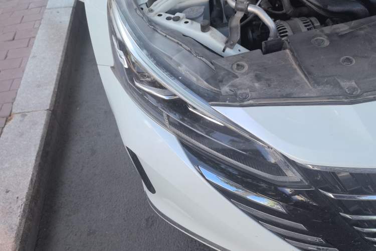 Used Nissan Teana 2022 2.0L XL-TLS Enjoyment Edition Right Front Headlight