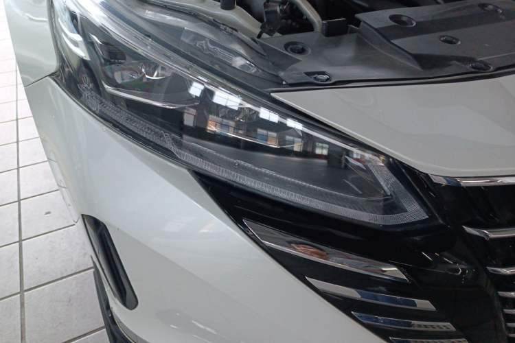 Used Nissan Teana 2022 2.0L XL-TLS Enjoyment Edition Right Front Headlight