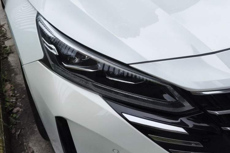 Used Nissan Teana 2022 2.0L XL-Upr Enjoyment Edition Right Front Headlight