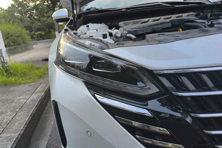 Used Nissan Teana 2022 2.0L XL-Upr Enjoyment Edition Right Front Headlight
