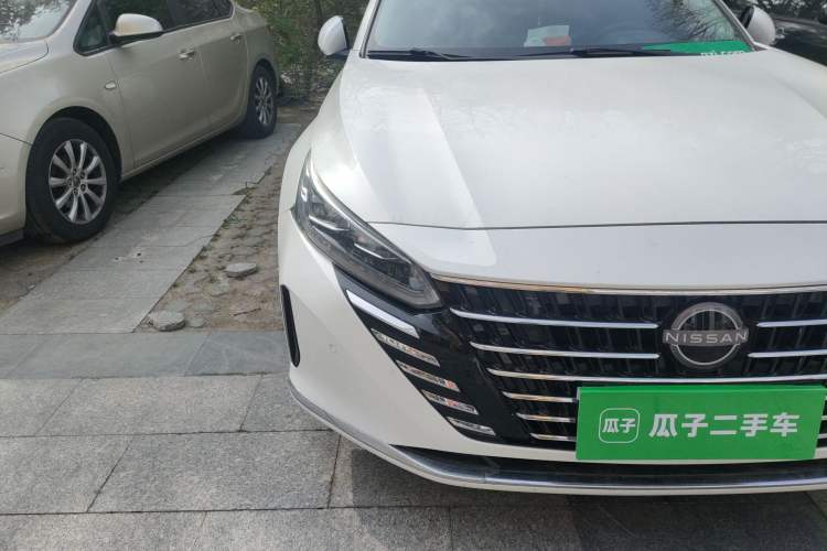 Used Nissan Teana 2022 2.0L XL-Upr Enjoyment Edition Right Front Headlight