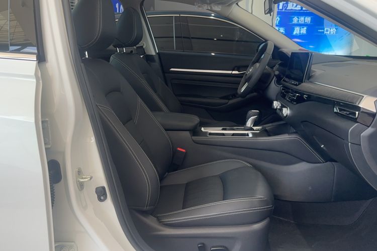 Used Nissan Teana 2022 2.0L XL-TLS Enjoyment Edition Right Front Seat