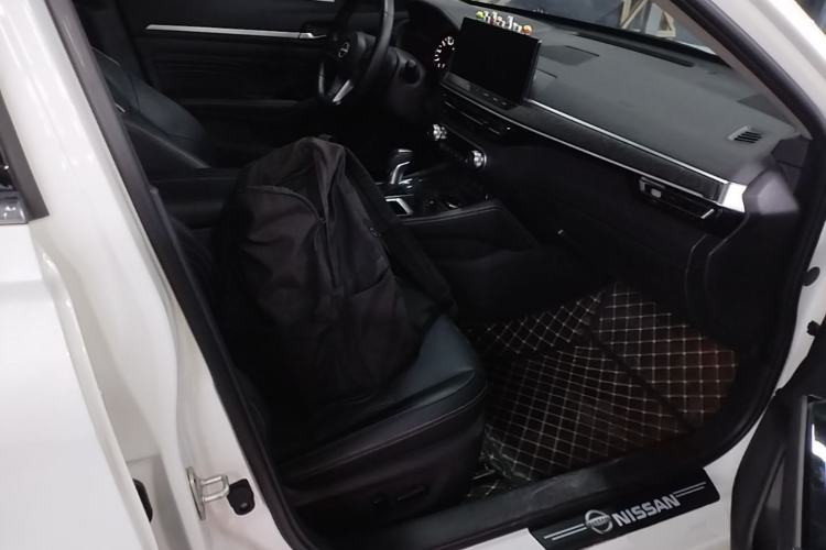 Used Nissan Teana 2022 2.0L XL-Upr Enjoyment Edition Right Front Seat