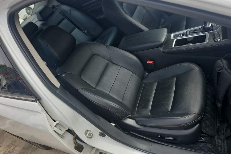 Used Nissan Teana 2022 2.0L XL-TLS Enjoyment Edition Right Front Seat