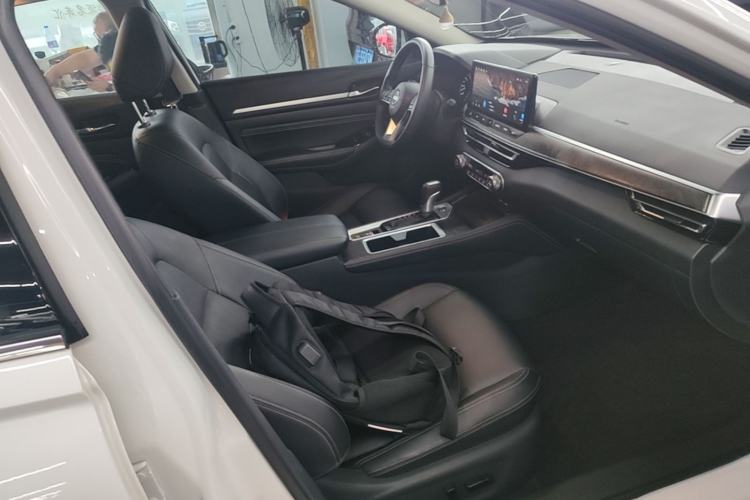 Used Nissan Teana 2022 2.0L XL-TLS Enjoyment Edition Right Front Seat