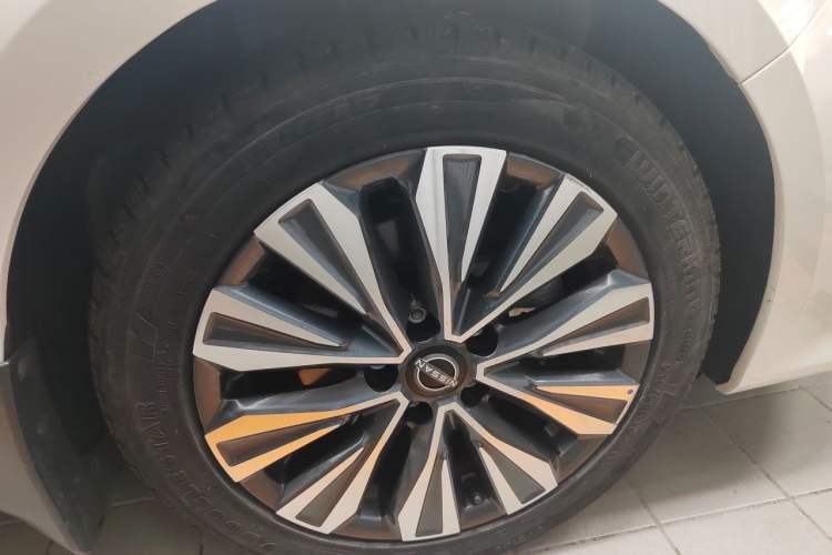 Used Nissan Teana 2022 2.0L XL-Upr Enjoyment Edition Right Front Wheel Hub