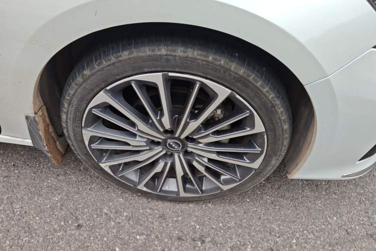 Used Nissan Teana 2022 2.0T XL Enjoyment Edition Right Front Wheel Hub