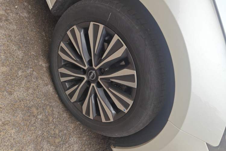 Used Nissan Teana 2022 2.0L XL-TLS Enjoyment Edition Right Front Wheel Hub