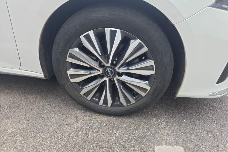 Used Nissan Teana 2022 2.0L XL-TLS Enjoyment Edition Right Front Wheel Hub