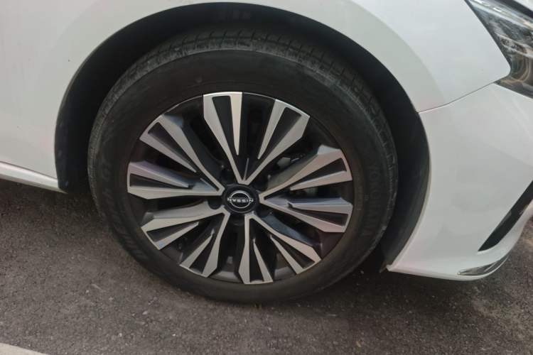 Used Nissan Teana 2022 2.0L XL-Upr Enjoyment Edition Right Front Wheel Hub