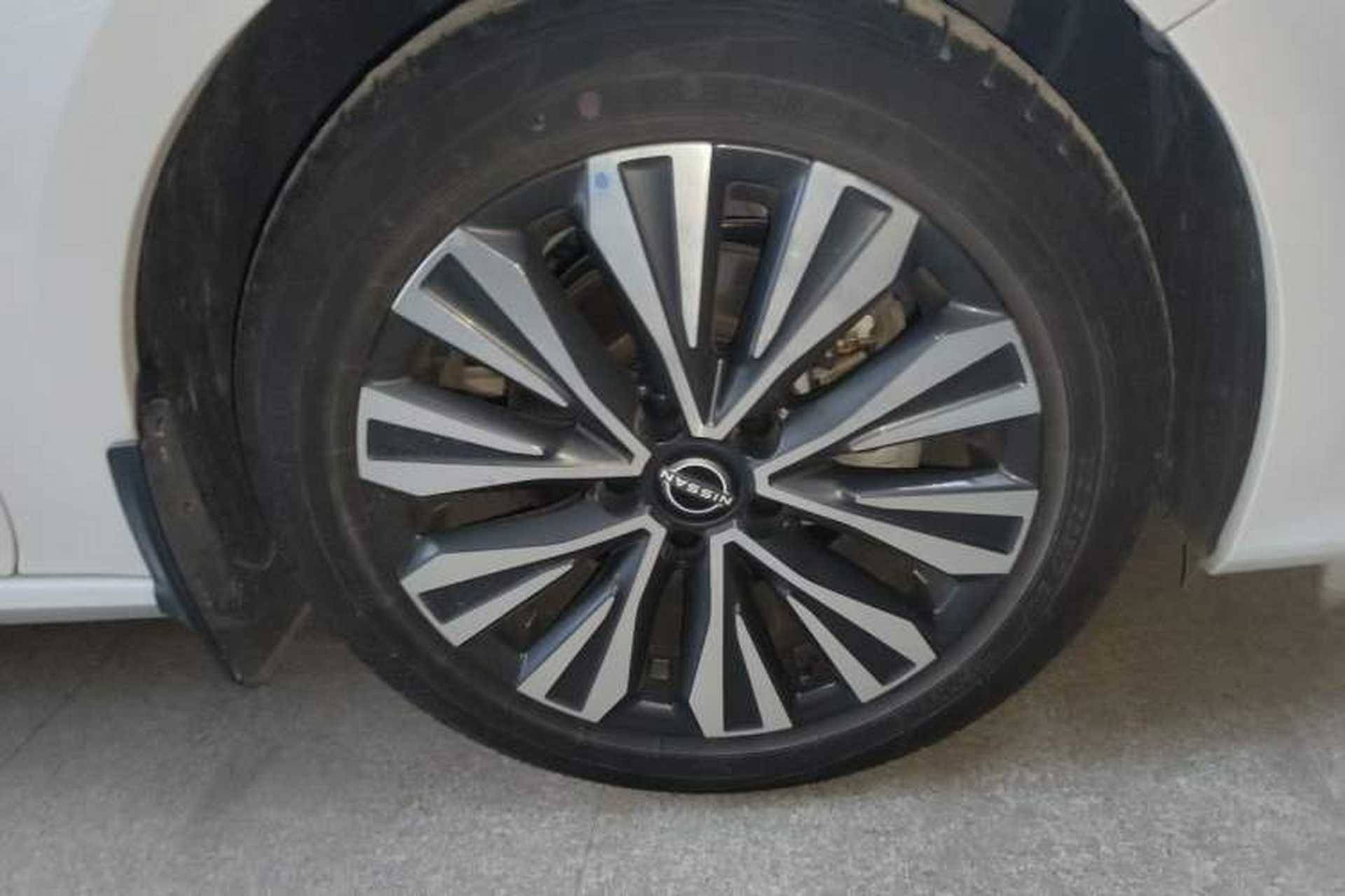 Used Nissan Teana 2022 2.0L XL-Upr Enjoyment Edition Right Front Wheel Hub