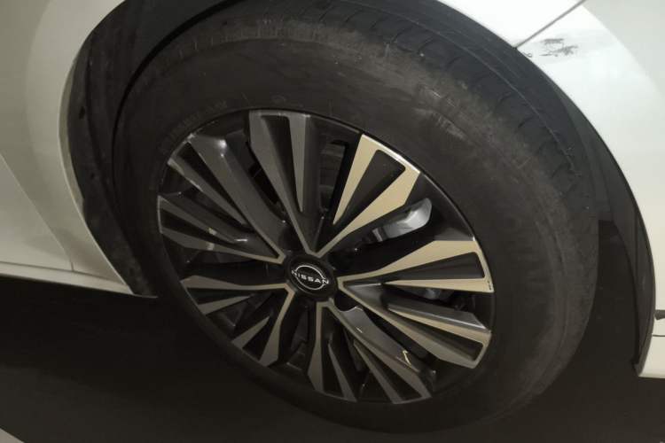 Used Nissan Teana 2022 2.0L XL-TLS Enjoyment Edition Right Front Wheel Hub