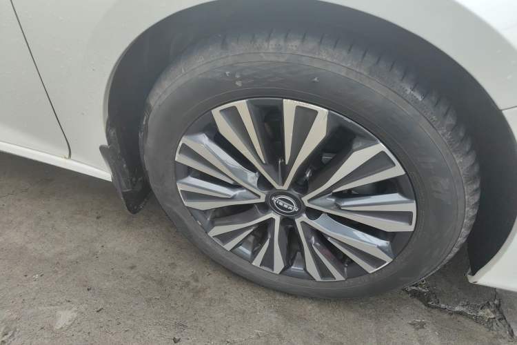 Used Nissan Teana 2022 2.0L XL-TLS Enjoyment Edition Right Front Wheel Hub