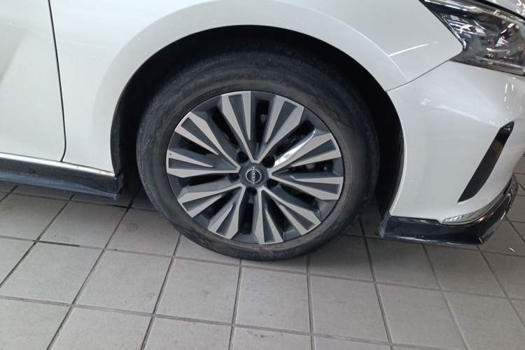 Used Nissan Teana 2022 2.0L XL-TLS Enjoyment Edition Right Front Wheel Hub