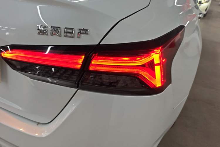 Used Nissan Teana 2022 2.0L XL-TLS Enjoyment Edition Right Rear Taillight