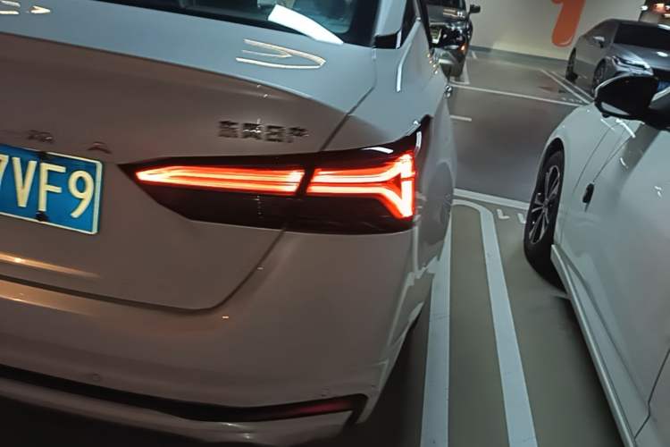 Used Nissan Teana 2022 2.0L XL-TLS Enjoyment Edition Right Rear Taillight