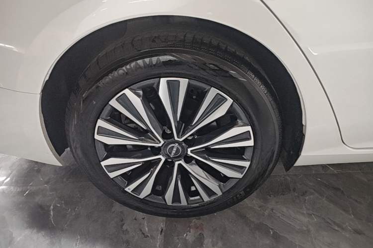 Used Nissan Teana 2022 2.0L XL-TLS Enjoyment Edition Right Rear Wheel Hub