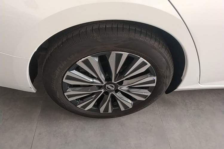 Used Nissan Teana 2022 2.0L XL-TLS Enjoyment Edition Right Rear Wheel Hub