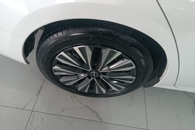 Used Nissan Teana 2022 2.0L XL-TLS Enjoyment Edition Right Rear Wheel Hub