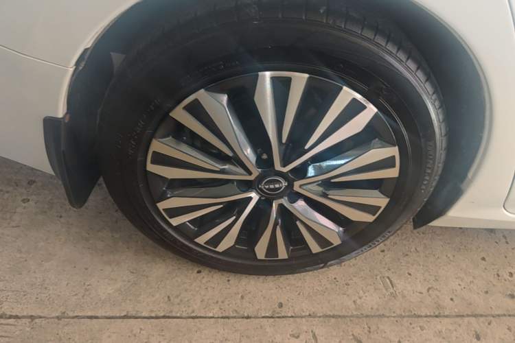 Used Nissan Teana 2022 2.0L XL-TLS Enjoyment Edition Right Rear Wheel Hub