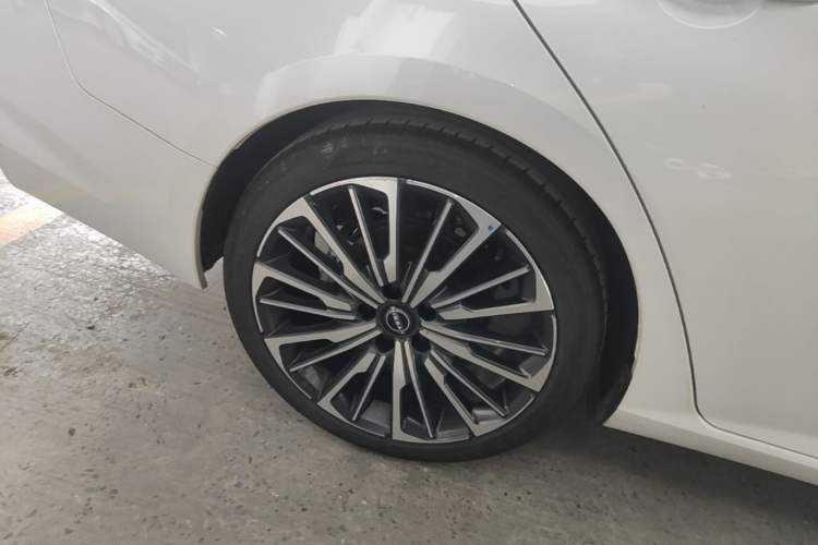 Used Nissan Teana 2022 2.0T XL Enjoyment Edition Right Rear Wheel Hub