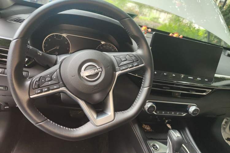 Used Nissan Teana 2022 2.0L XL-TLS Enjoyment Edition Steering Wheel