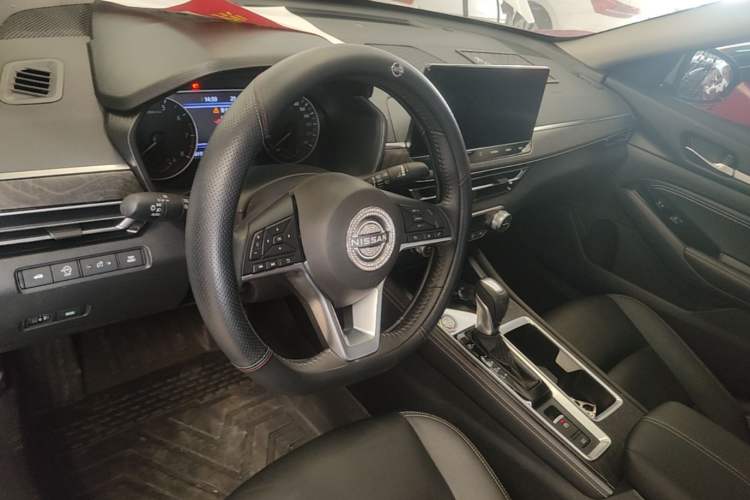 Used Nissan Teana 2022 2.0L XL-TLS Enjoyment Edition Steering Wheel