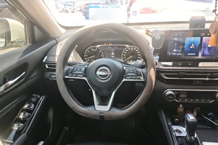 Used Nissan Teana 2022 2.0L XL-Upr Enjoyment Edition Steering Wheel