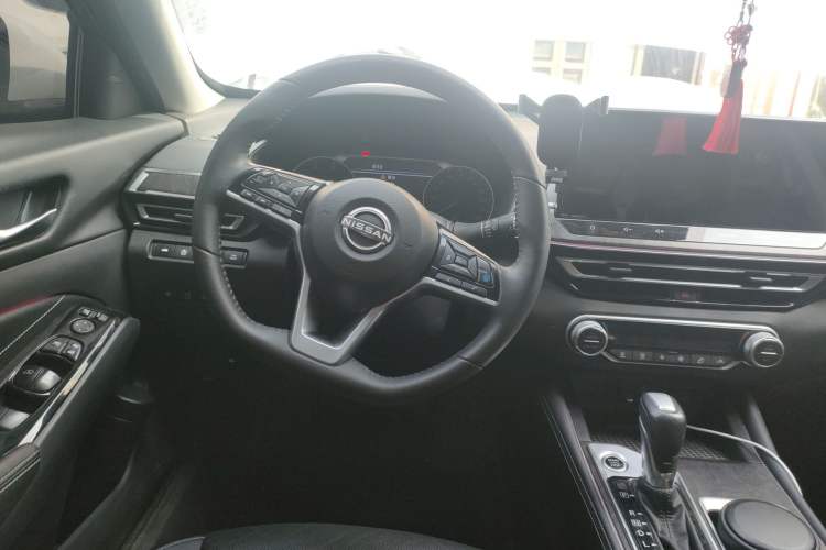 Used Nissan Teana 2022 2.0L XL-Upr Enjoyment Edition Steering Wheel