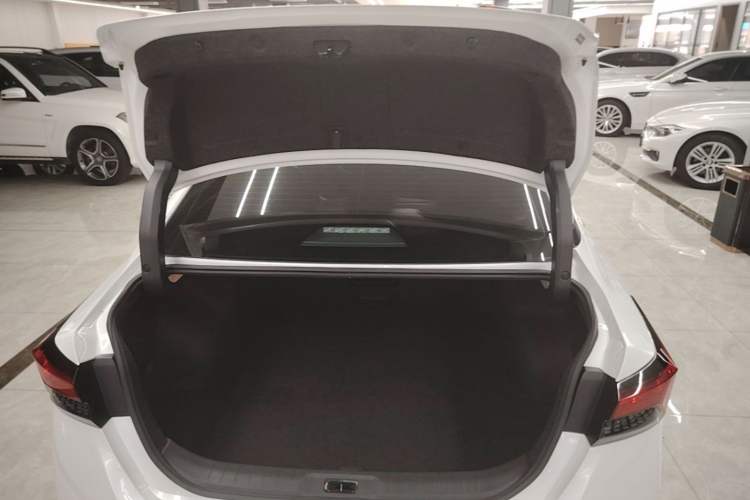 Used Nissan Teana 2022 2.0L XL-TLS Enjoyment Edition Trunk