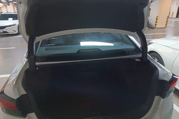 Used Nissan Teana 2022 2.0L XL-TLS Enjoyment Edition Trunk
