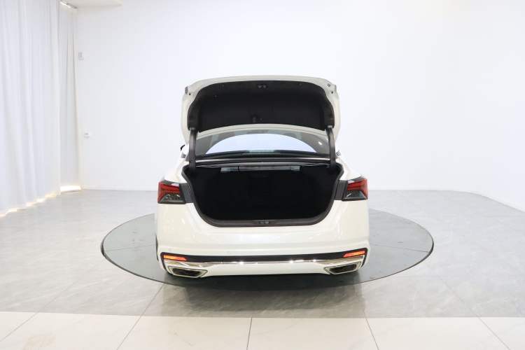 Used Nissan Teana 2022 2.0L XL-Upr Enjoyment Edition Trunk