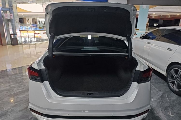 Used Nissan Teana 2022 2.0L XL-TLS Enjoyment Edition Trunk