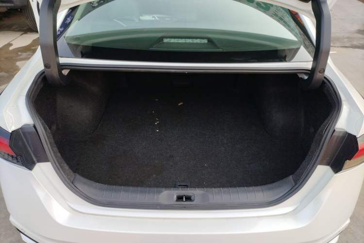 Used Nissan Teana 2022 2.0L XL-TLS Enjoyment Edition Trunk