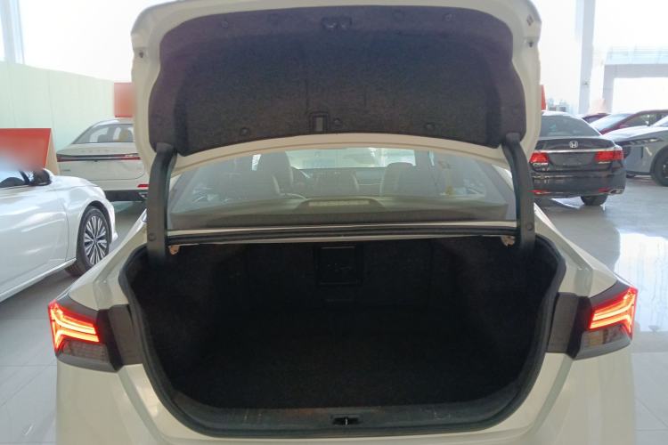 Used Nissan Teana 2022 2.0L XL-TLS Enjoyment Edition Trunk