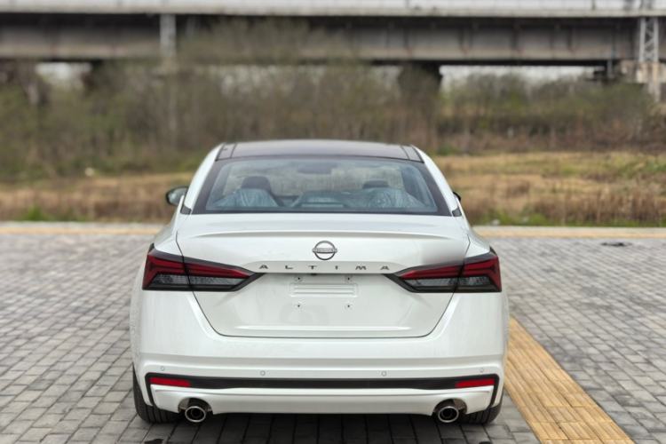Used Nissan Teana 2022 2.0L XL-TLS Enjoyment Edition Trunk