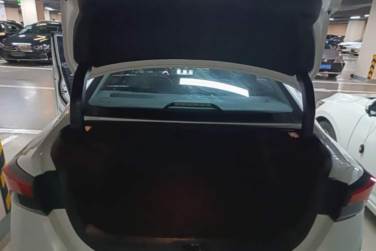 Used Nissan Teana 2022 2.0L XL-TLS Enjoyment Edition Trunk