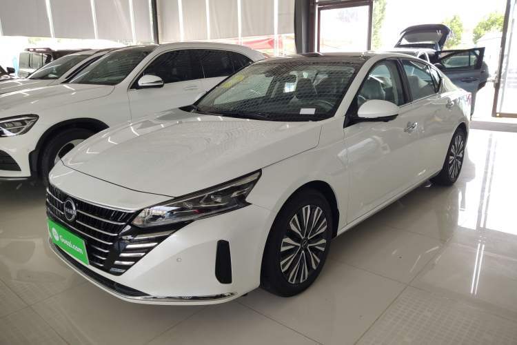 Used Nissan Teana 2022 2.0L XL-Upr Enjoyment Edition Guazi used car, China used car export, Used car for sale, Used cars, Cheapest cars for sale
