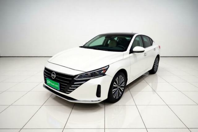 Ojetý Nissan Teana 2022 2.0L XL-TLS Enjoyment Edition