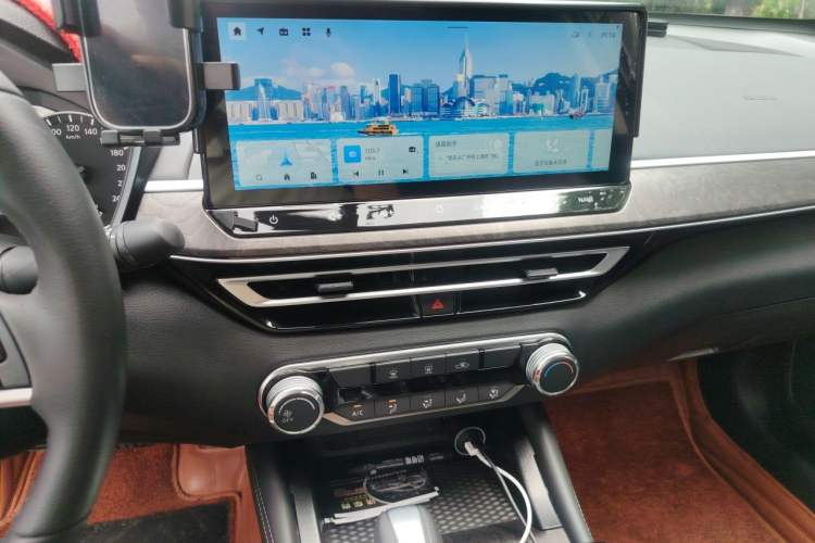 Used Nissan Teana 2024 2.0L XE Genuine Edition Audio And AC Panel