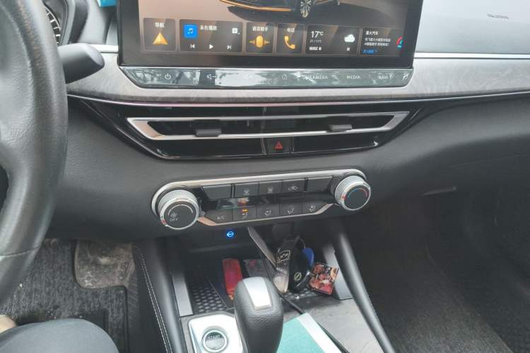 Used Nissan Teana 2024 2.0L XE Genuine Edition Audio And AC Panel